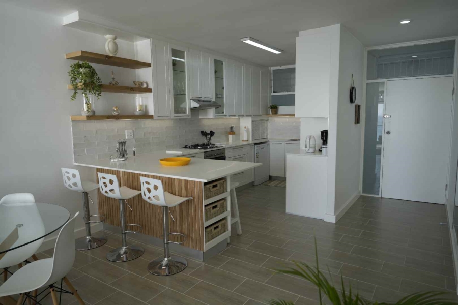 To Let 2 Bedroom Property for Rent in Summerstrand Eastern Cape